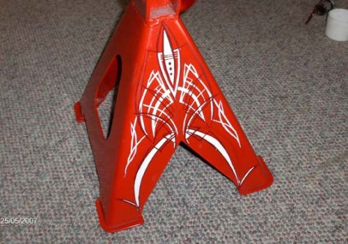 Jackstand 002.jpg