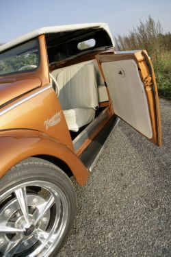 VW Conv Dk_92_resize_resize.jpg